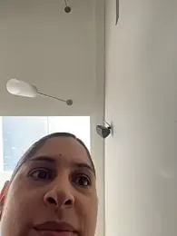 charlotte_stevenss_ webcam model stream image