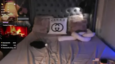 ZyraGoddes webcam model stream image