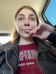 Sunny___Bunny webcam stripchat model stream image