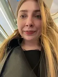 Sunny___Bunny webcam stripchat model stream image