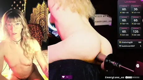 EmeryLune_xo webcam model stream image
