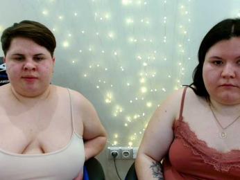 BeckyAndEllen webcam model stream image