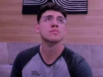 web_gammer_ webcam chaturbate model stream image