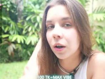 mon1_day webcam chaturbate model stream image