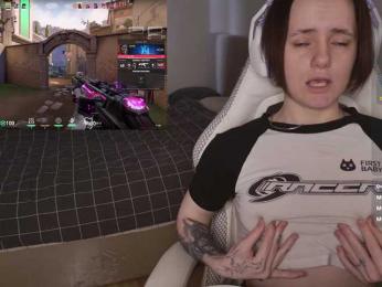 LunaL0ve webcam bongacams model stream image