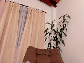 Samantha Ferrec webcam flirt4free model stream image