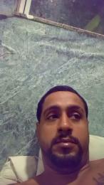 theuzinsaldanha webcam model stream image