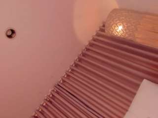 daphne-walton webcam model stream image