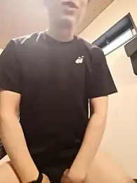 whitebriefboy webcam model stream image