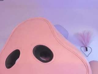 mia-royal webcam model stream image