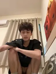 sexyboy-3525 webcam stripchat model stream image