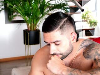 Lukhas webcam flirt4free model stream image