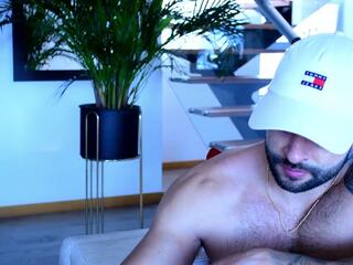 Lukhas webcam flirt4free model stream image