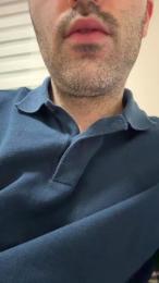 WhiteAndHairy webcam cam4 model stream image