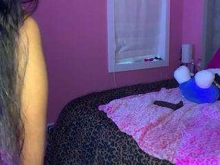 katt-leya webcam model stream image