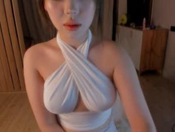 jee__son webcam model stream image