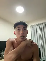 Yooo17 webcam stripchat model stream image