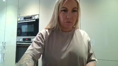 Anna_XOX webcam model stream image