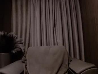 antoniovalentinidiamond webcam model stream image