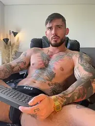 DimitriSullivan_ webcam model stream image