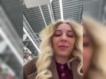 JJane- webcam model stream image