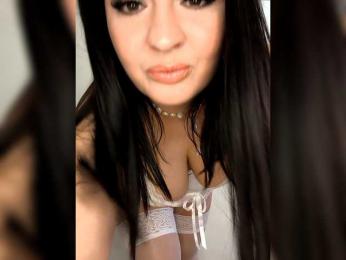 Alina-Milf webcam bongacams model stream image