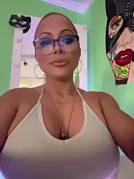 TamaraSavage webcam model stream image