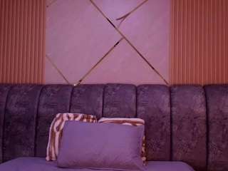 bss-naia webcam camsoda model stream image