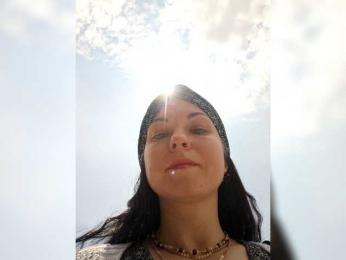 LilithNewdawn webcam model stream image