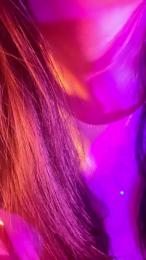 Aloneathome22 webcam model stream image