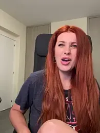 RoxxyDallas webcam stripchat model stream image