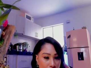 sarawiilson webcam model stream image