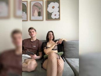 yummy-couple webcam model stream image