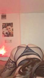 Cocominette webcam model stream image