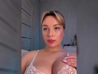 Mila-m webcam model stream image