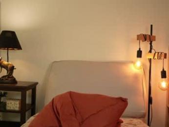 honeyyykate webcam chaturbate model stream image