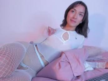 agathauwuart webcam chaturbate model stream image