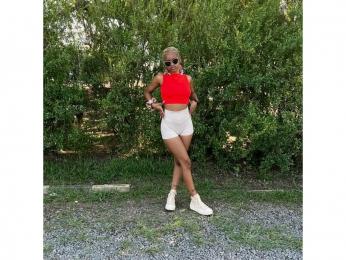 BellzRosee webcam model stream image