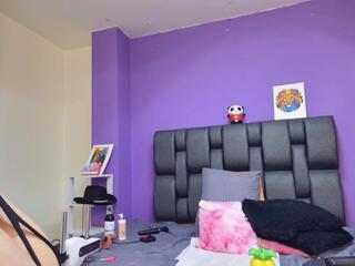 Penelope Cooper webcam model stream image