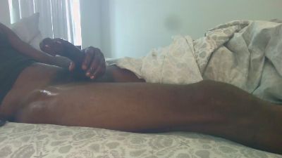 Ynghandsum webcam model stream image