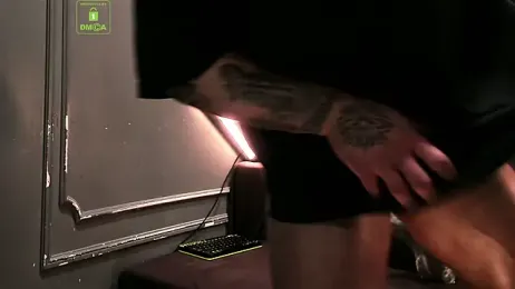 OliverSport webcam model stream image