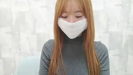 LOVE_MOMO_LOVE webcam model stream image