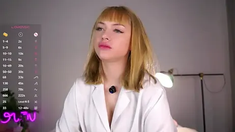 KateDolphin webcam model stream image