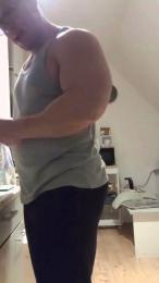 yumyum18 webcam model stream image