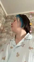 HubbaBaby webcam model stream image