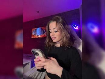 HotGirlEva webcam model stream image