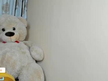 littlepinky77 webcam chaturbate model stream image