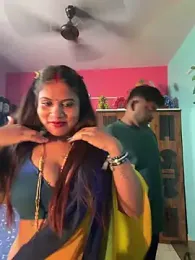 V-Hot-Sweti webcam model stream image