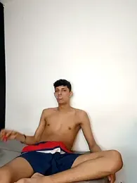 Alayn_sexy_ayes webcam model stream image