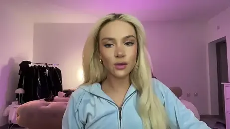 Naughtyblondex webcam stripchat model stream image